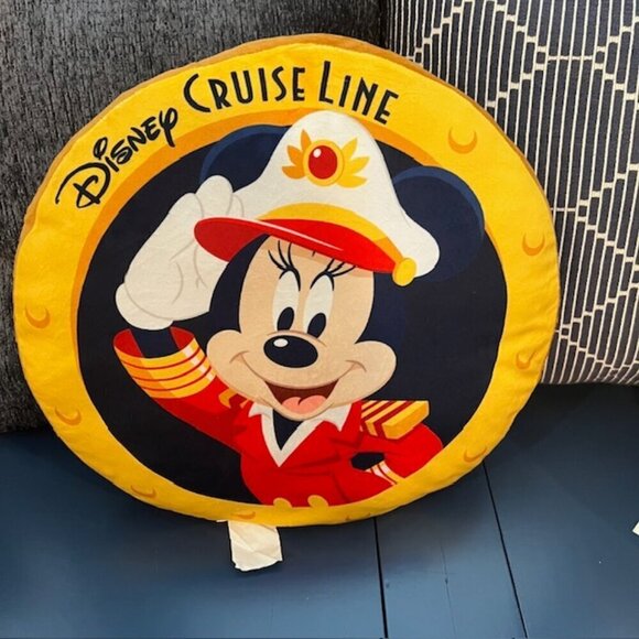 Disney Collectible Micky Mouse Cruise Pillow - Picture 3 of 5